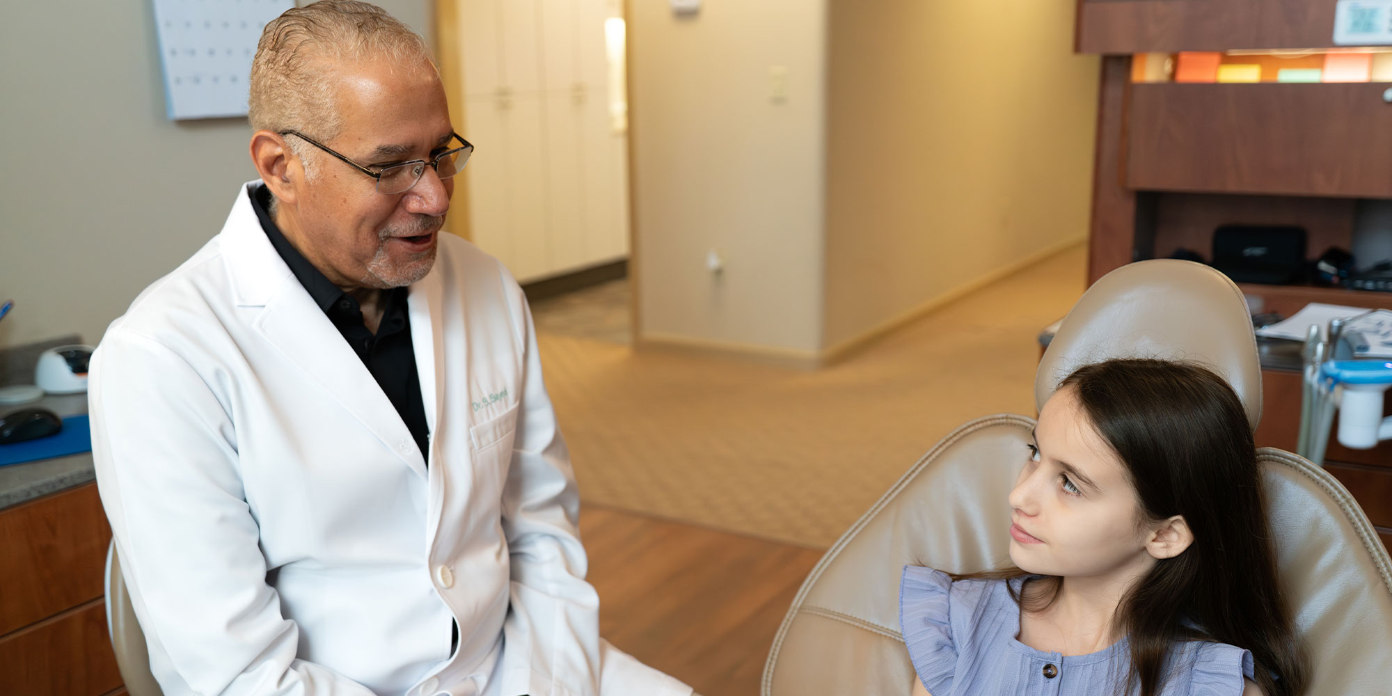 Doctor consulting with Patient